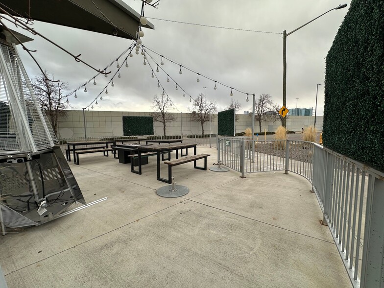 More Photos Of 3344 Mariposa St, Denver Hotel For Lease