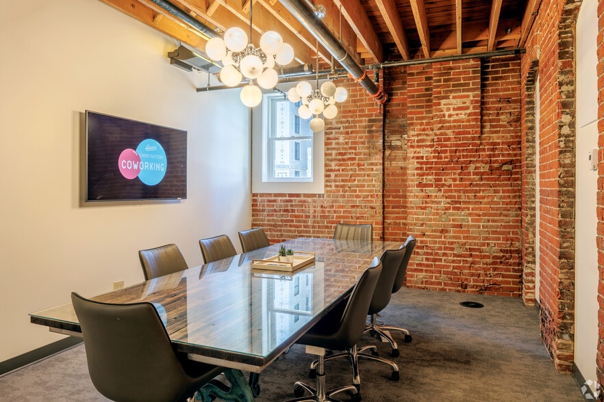 More Photos Of 1512-1514 Curtis St, Denver Loft Creative Space For Lease