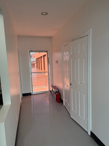 More Photos Of 2650 N Scottsdale Rd, Tempe Auto Dealership For Sale