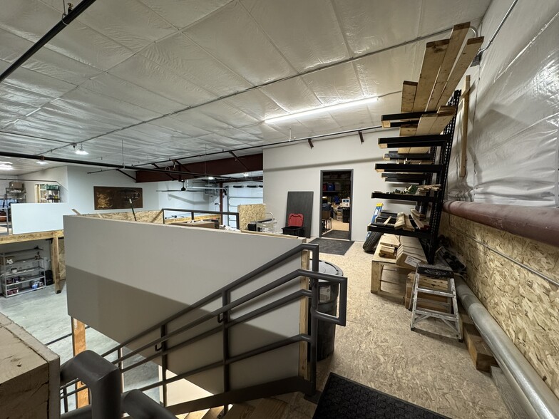 More Photos Of 645 Sandpiper Trl, Cottage Grove Warehouse For Sale