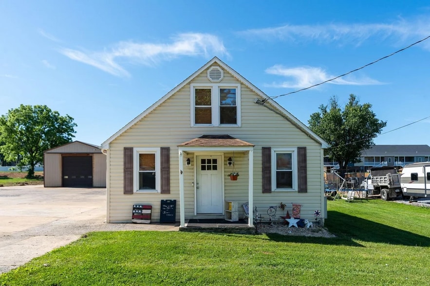 More Photos Of 3231 Stuarts Draft Hwy, Stuarts Draft Warehouse For Sale