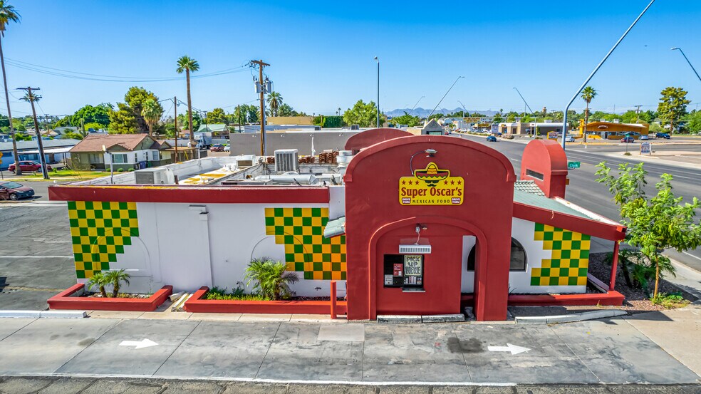 More Photos Of 154 N Country Club Dr, Mesa Freestanding For Sale