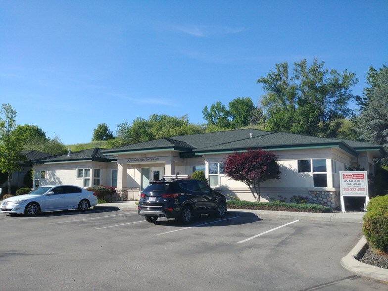 More Photos Of 4483 N Dresden Place, Garden City Office For Lease