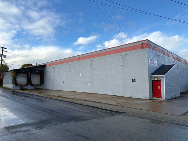 More Photos Of 49 Virginia Ave, Uniontown Warehouse For Lease