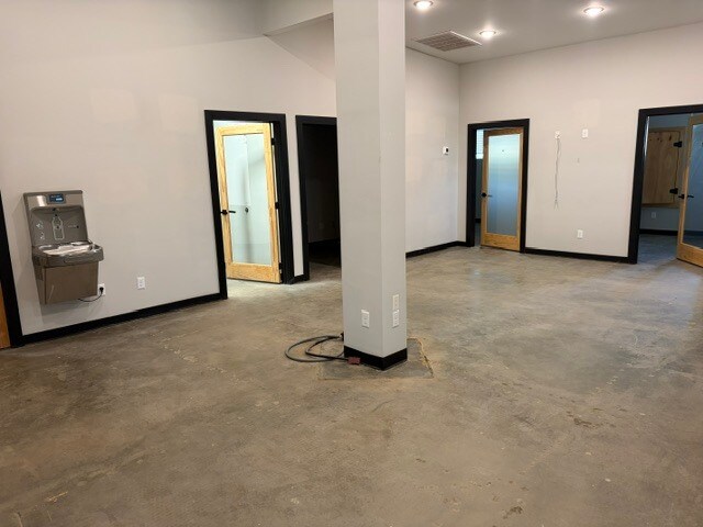 More Photos Of 1500 E 42nd St, Chattanooga Industrial For Lease