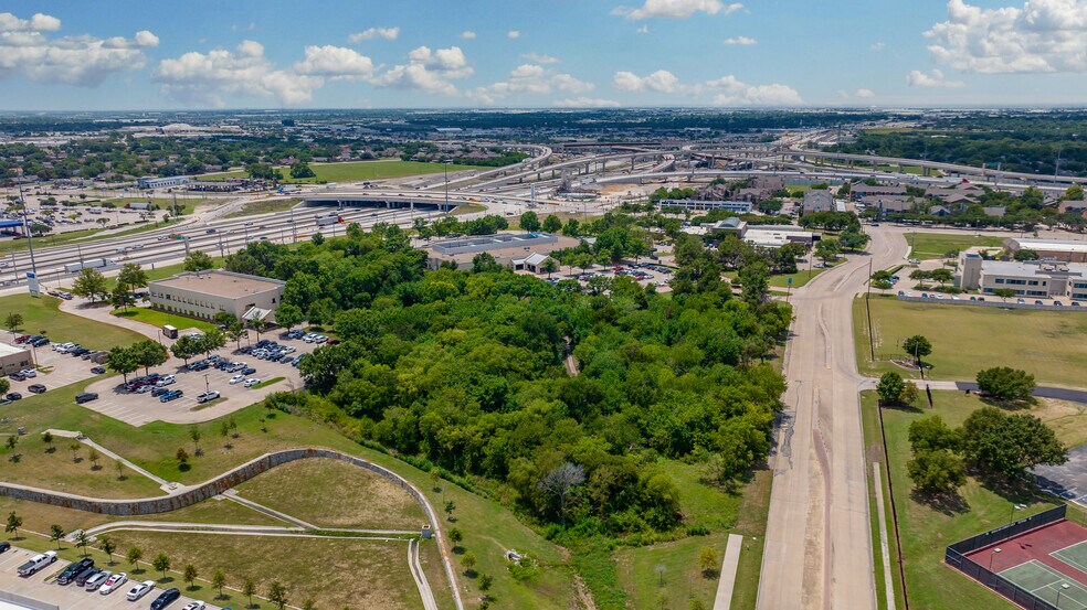 More Photos Of 1600 Republic Pky, Mesquite Unknown For Lease