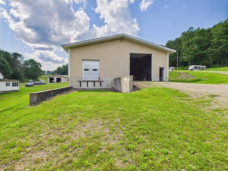 More Photos Of 40 Hebron Rd, Coudersport Warehouse For Sale