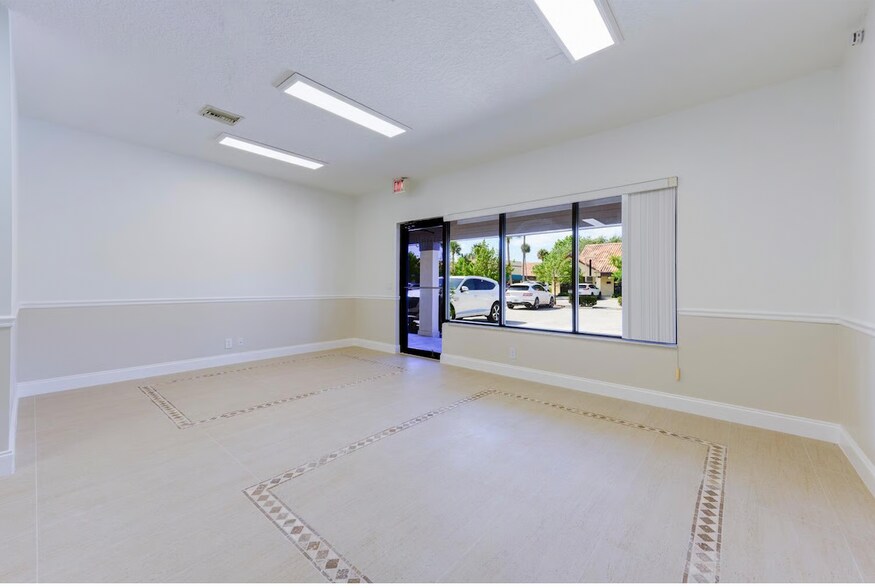 More Photos Of 725 N A1A, Jupiter Office For Lease