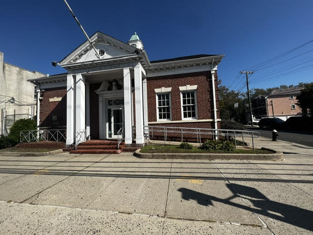 More Photos Of 257 New Dorp Ln, Staten Island Bank For Sale