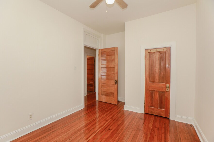 More Photos Of 819 Colonial Ave, Norfolk Apartments For Sale