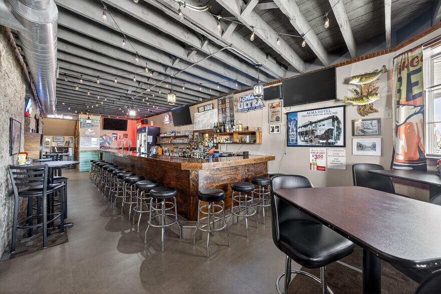 More Photos Of 201 N Main St, Alma Hotel For Sale