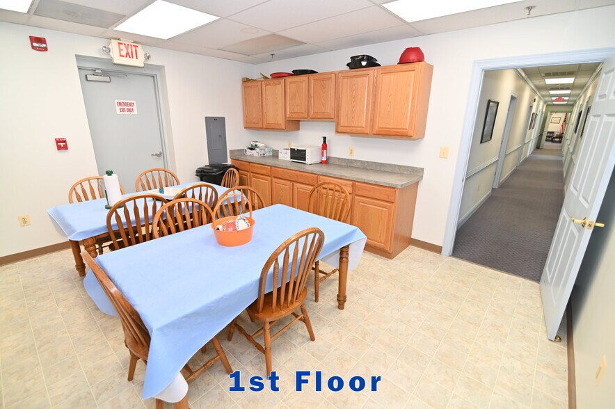 More Photos Of 108 Lagrange Ave, La Plata Medical For Sale