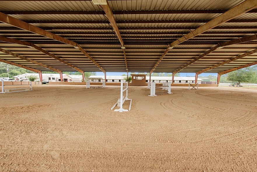 More Photos Of 22815 Lain Rd, Spring Land For Sale