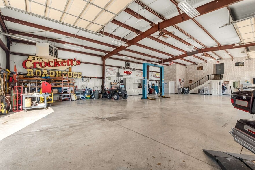 More Photos Of 456 Lakewood Park Rd, Beechgrove General Retail For Sale