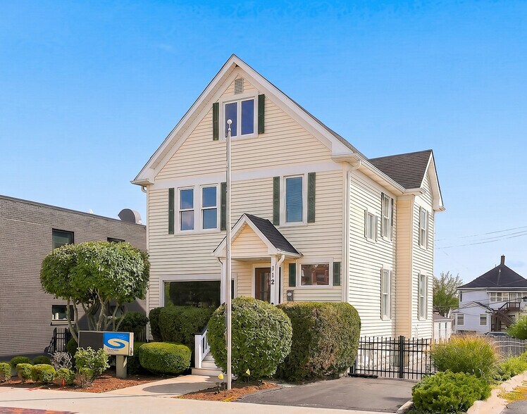 Primary Photo Of 112 W Liberty Dr, Wheaton Office For Sale