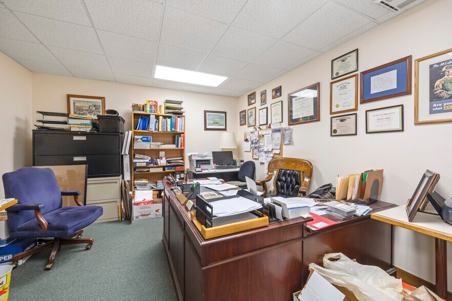 More Photos Of 510-514 Wilcox St, Castle Rock Office For Sale