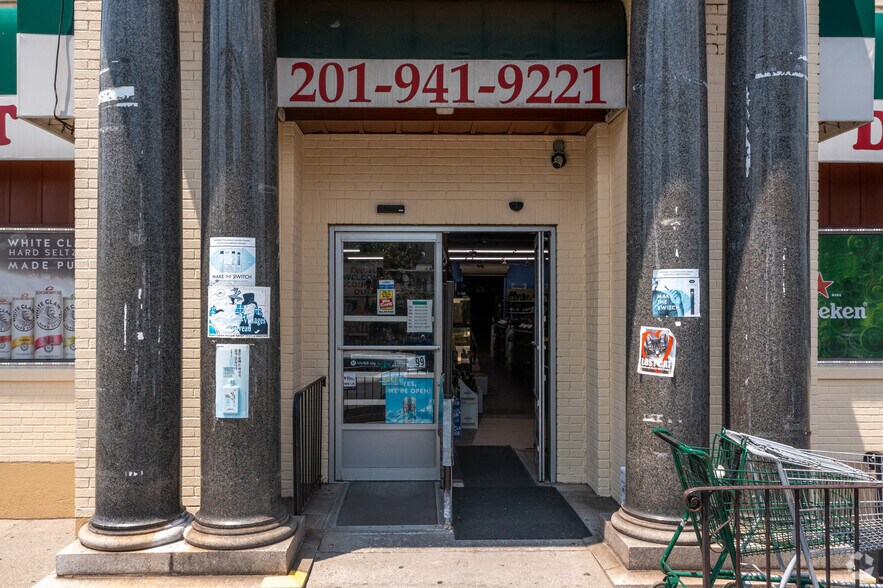 More Photos Of 15 Grand Ave, Palisades Park Health Club For Sale