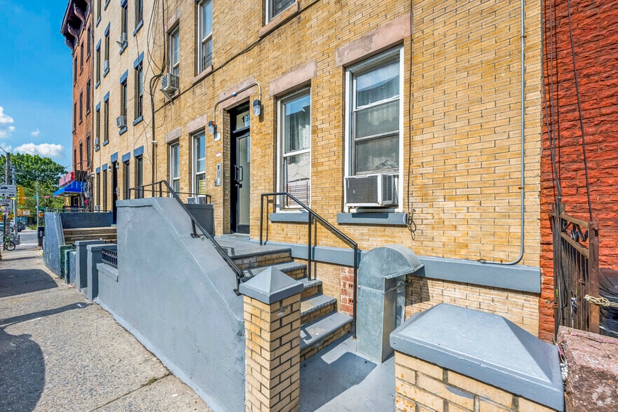 More Photos Of 190 Rockaway Ave, Brooklyn Apartments For Sale