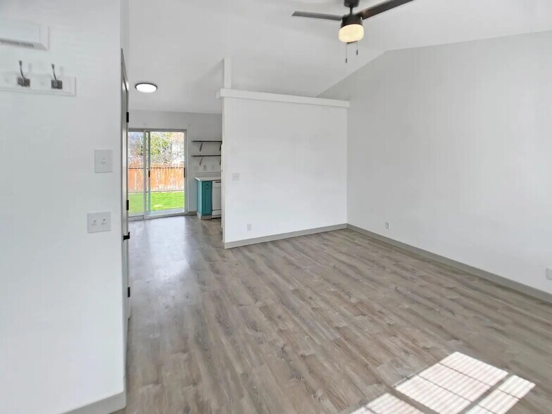 More Photos Of 5135-5165 N Abbey Ct, Coeur d'Alene Multifamily For Sale