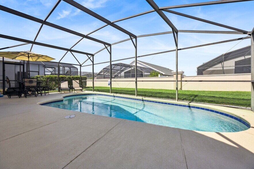 More Photos Of 8160 Fan Palm Way, Kissimmee Specialty For Sale