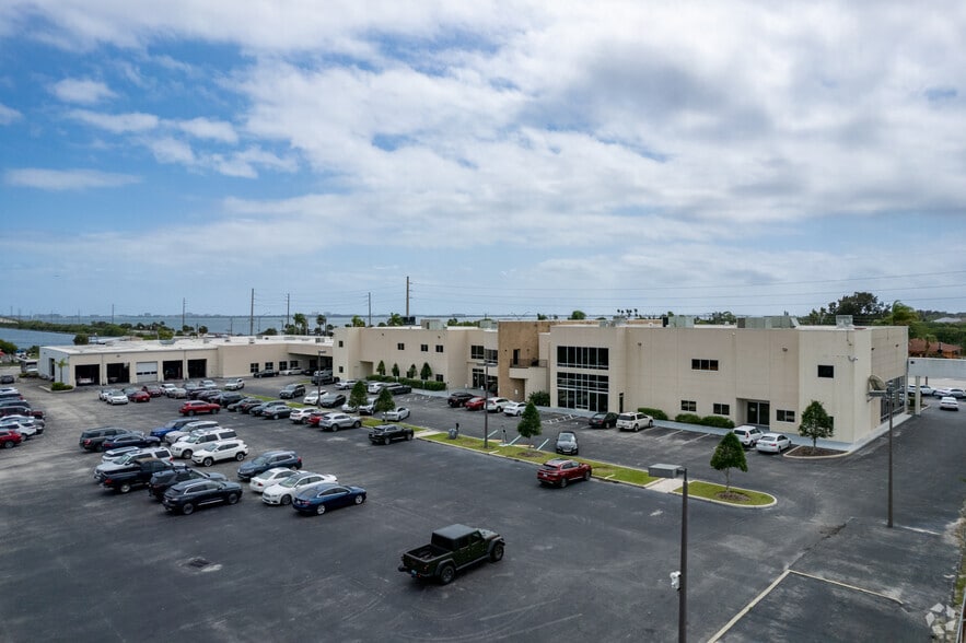 More Photos Of 1800-1850 E Merritt Island Cswy, Merritt Island Auto Dealership For Sale
