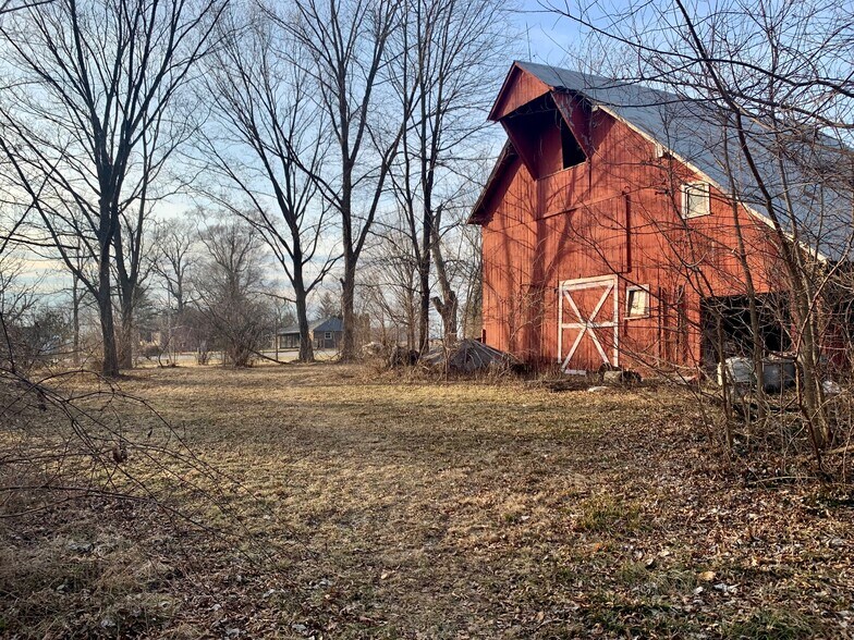 More Photos Of 4993 Mount Comfort, McCordsville Land For Sale
