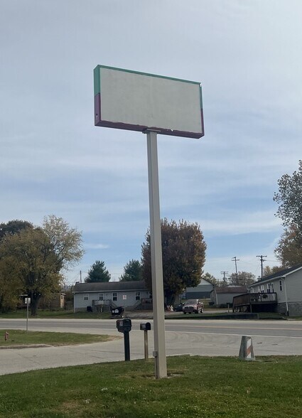 More Photos Of 5395 State Highway 67, Gosport Storefront For Lease