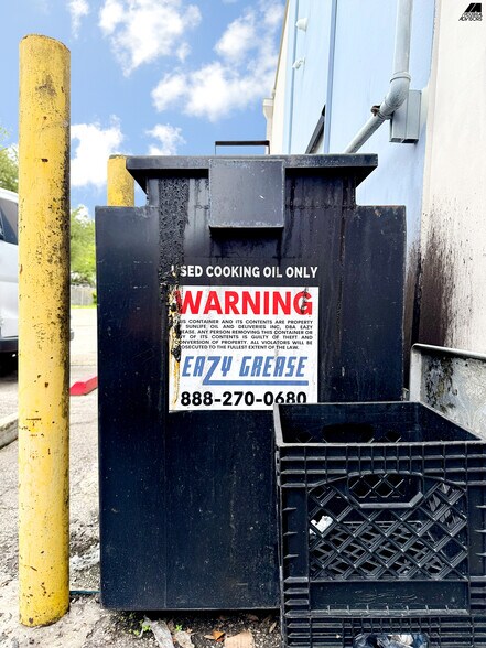 More Photos Of 4960 NW 165th St, Miami Warehouse For Sale