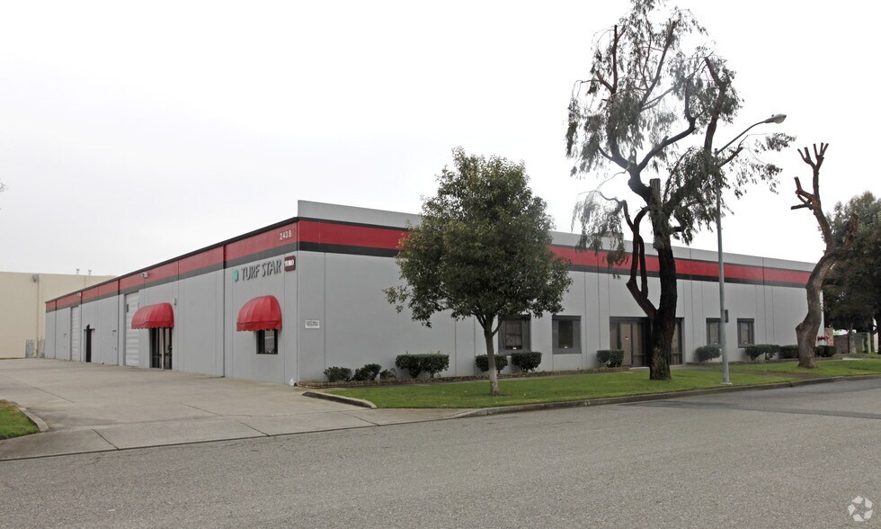 More Photos Of 2438 Radley Ct, Hayward Warehouse For Lease