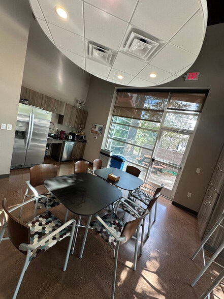 More Photos Of 630 Ralph Ablanedo Dr, Austin Unknown For Lease