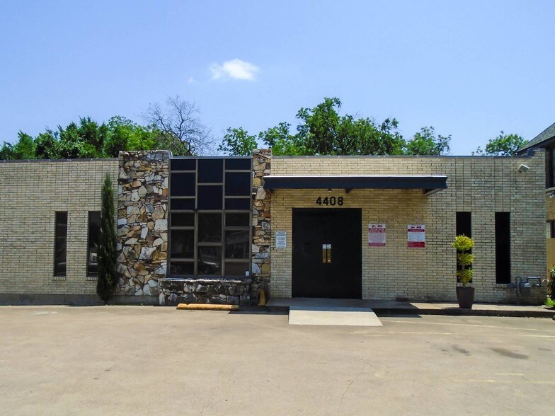 More Photos Of 4408 Gaston Ave, Dallas Freestanding For Sale