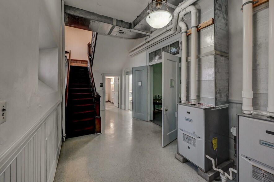 More Photos Of 720 Delaware St, Scranton Religious Facility For Sale