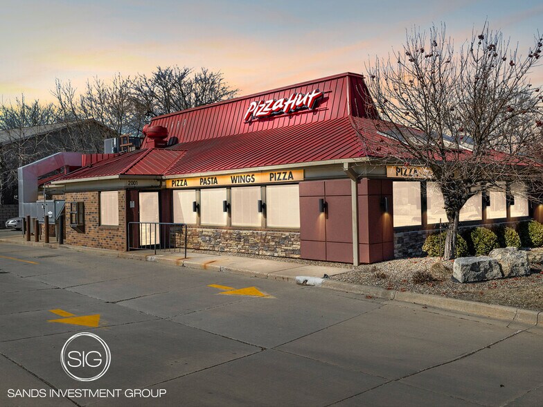 Primary Photo Of 2001 W Hwy 52, Rochester Restaurant For Sale