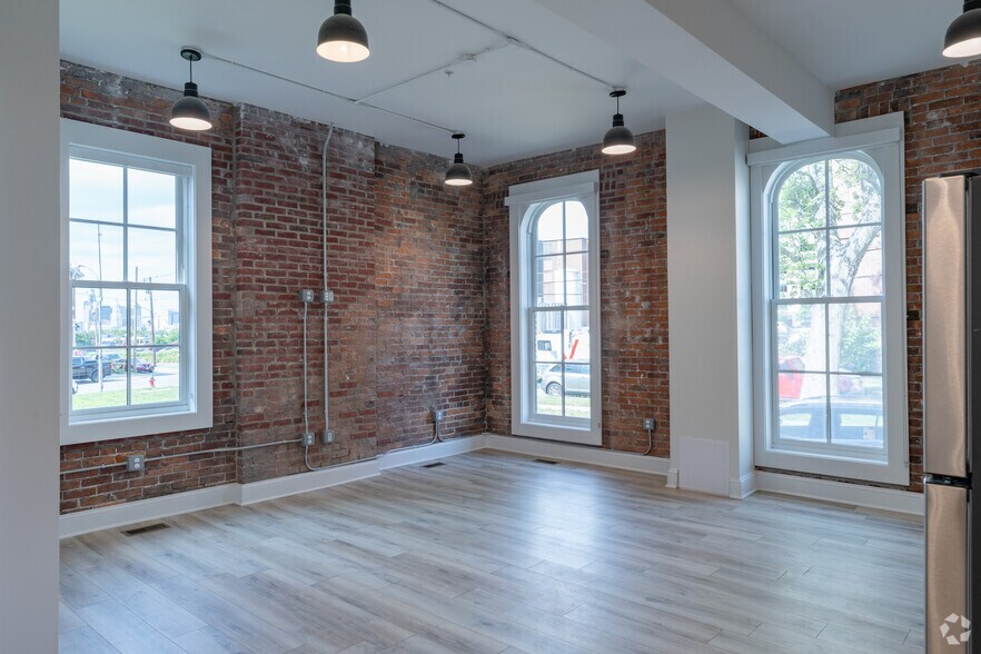 More Photos Of 204 High St, Buffalo Apartments For Sale