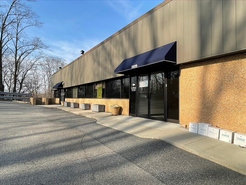 More Photos Of 325 S Highland Ave, Briarcliff Manor Village Medical For Lease