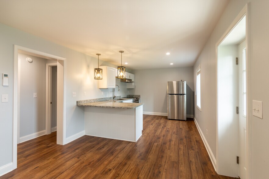 More Photos Of 29350 Matthewstown Rd, Easton Garden Center For Sale