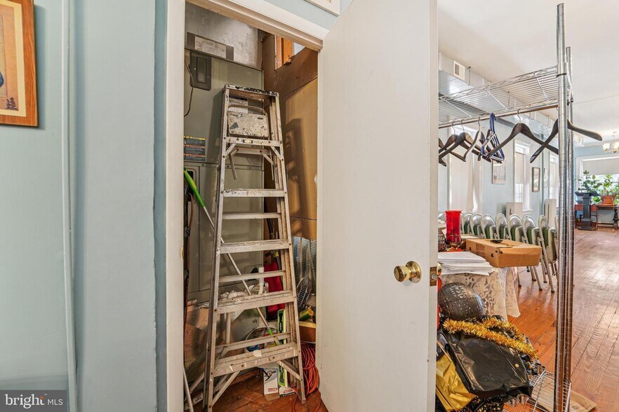 More Photos Of 523 N Charles St, Baltimore Office For Lease