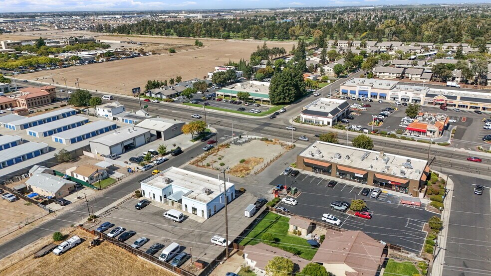 More Photos Of 1492 W Yosemite Ave, Manteca Land For Sale