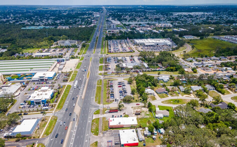 More Photos Of 3307 US-19 Hwy, Holiday Land For Lease