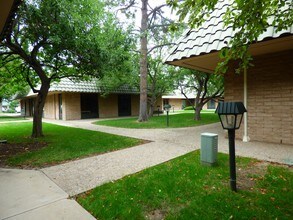 More Photos Of 6565 W Jewell Ave, Lakewood Coworking Space