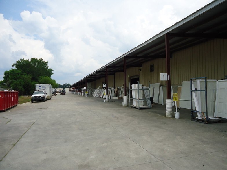 More Photos Of 11765 Darryl Dr, Baton Rouge Warehouse For Lease