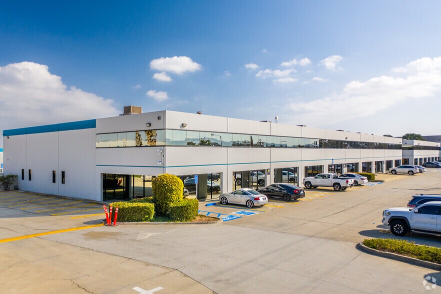 More Photos Of 24412 S Main St, Carson Light Manufacturing For Lease