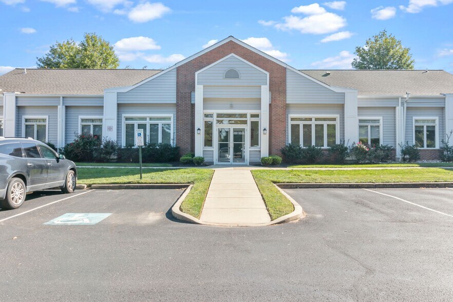 More Photos Of 408 Executive Dr, Langhorne Medical For Lease