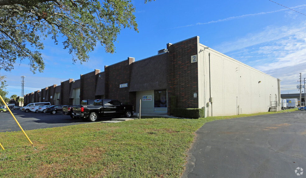 Primary Photo Of 6121-6131 Anno Ave, Orlando Warehouse For Lease