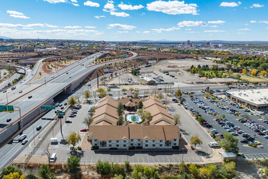 More Photos Of 1315 Menaul Blvd NE, Albuquerque Hotel For Sale