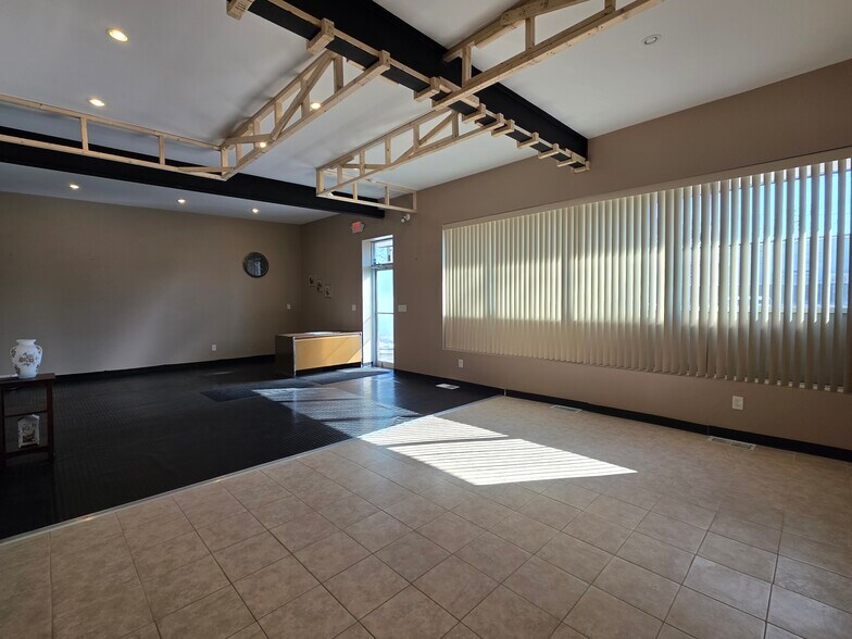 More Photos Of 1-3 Ivy Rd, Kings Park Medical For Lease