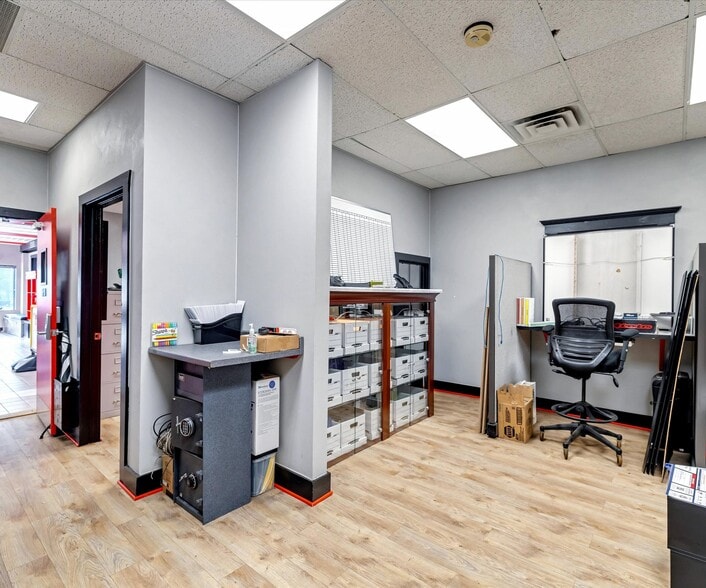 More Photos Of 110 N Courtland St, East Stroudsburg Auto Dealership For Sale
