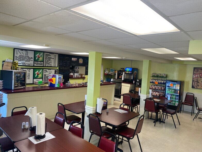 More Photos Of 5308 Big Tyler Rd, Cross Lanes Storefront Retail Residential For Lease