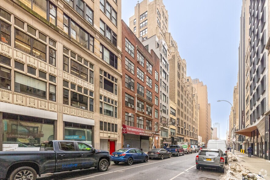 More Photos Of 208 W 29th St, New York Loft Creative Space For Lease