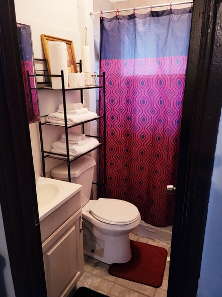 More Photos Of 690 Cameron M Alexander Blvd NW, Atlanta Multifamily For Sale